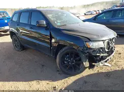 1C4RJEAG2KC824063 2019 JEEP GRAND CHEROKEE