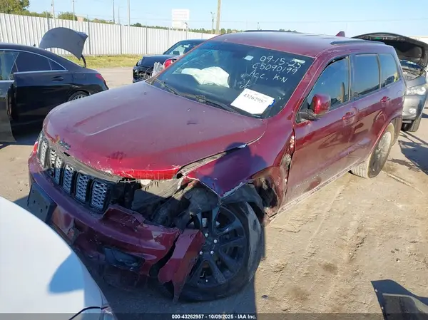1C4RJEAG2KC839260 2019 JEEP GRAND CHEROKEE - Image 2