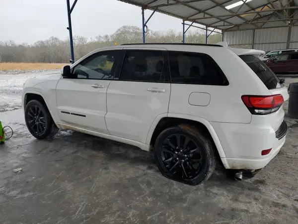 1C4RJEAG2LC129048 2020 JEEP GRAND CHEROKEE - Image 2