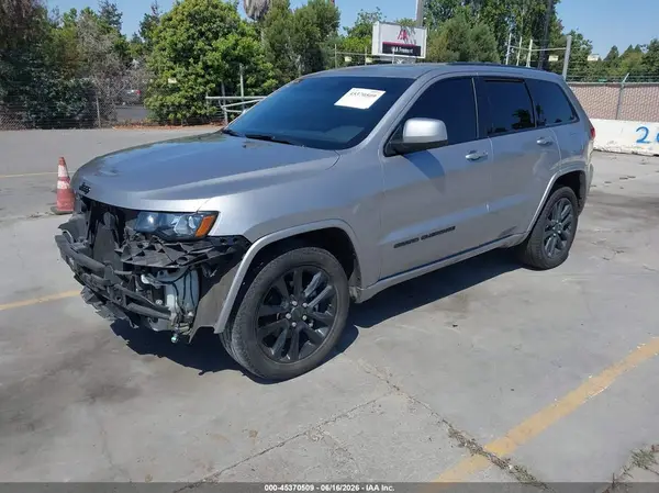 1C4RJEAG2LC391393 2020 JEEP GRAND CHEROKEE - Image 2