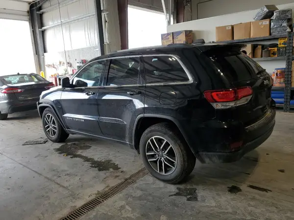 1C4RJEAG2LC391751 2020 JEEP GRAND CHEROKEE - Image 2