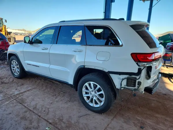 1C4RJEAG2MC717923 2021 JEEP GRAND CHEROKEE - Image 2