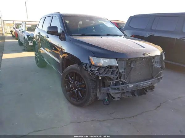 1C4RJEAG3HC761919 2017 JEEP GRAND CHEROKEE - Image 1