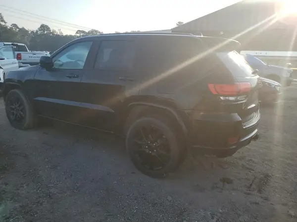 1C4RJEAG3HC770538 2017 JEEP GRAND CHEROKEE - Image 2