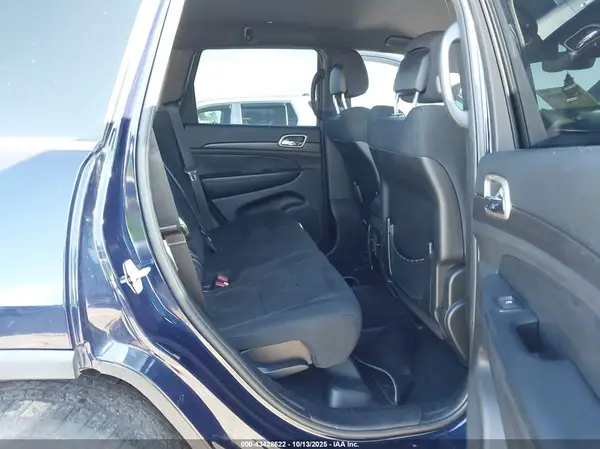 1C4RJEAG3HC805059 2017 JEEP GRAND CHEROKEE - Image 8