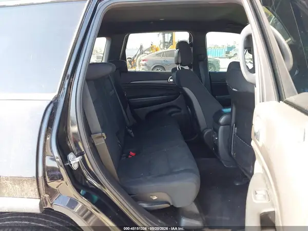 1C4RJEAG3HC846694 2017 JEEP GRAND CHEROKEE - Image 8