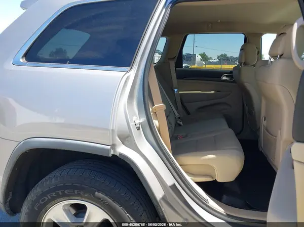 1C4RJEAG3HC915447 2017 JEEP GRAND CHEROKEE - Image 8