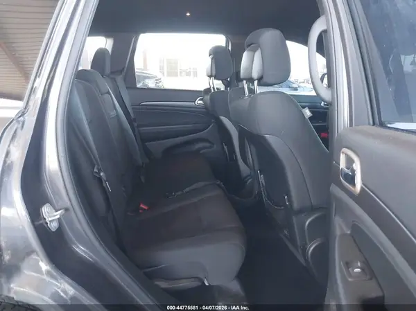 1C4RJEAG3HC928196 2017 JEEP GRAND CHEROKEE - Image 8