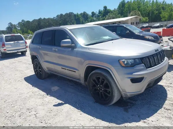 1C4RJEAG3JC208466 2018 JEEP GRAND CHEROKEE - Image 1