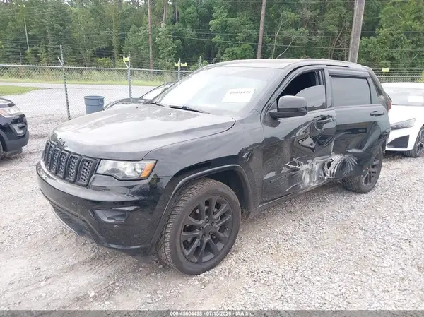 1C4RJEAG3JC247090 2018 JEEP GRAND CHEROKEE - Image 2