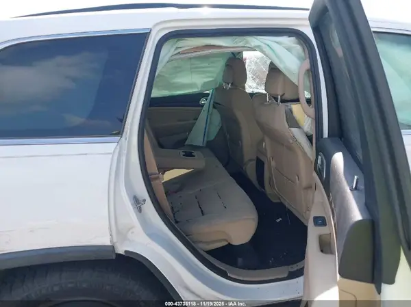 1C4RJEAG3JC353412 2018 JEEP GRAND CHEROKEE - Image 8