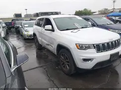 1C4RJEAG3JC412426 2018 JEEP GRAND CHEROKEE