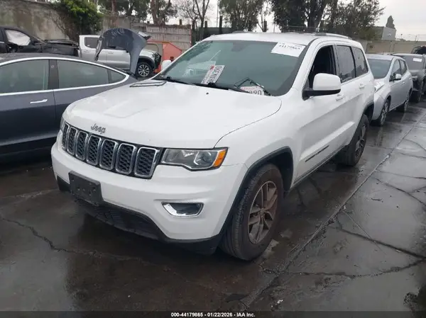 1C4RJEAG3JC412426 2018 JEEP GRAND CHEROKEE - Image 2