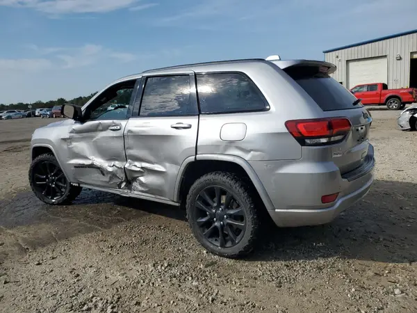 1C4RJEAG3JC433597 2018 JEEP GRAND CHEROKEE - Image 2