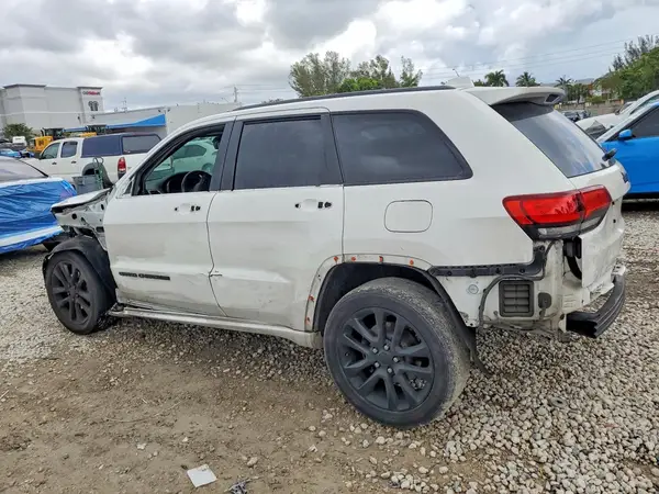 1C4RJEAG3JC470861 2018 JEEP GRAND CHEROKEE - Image 2