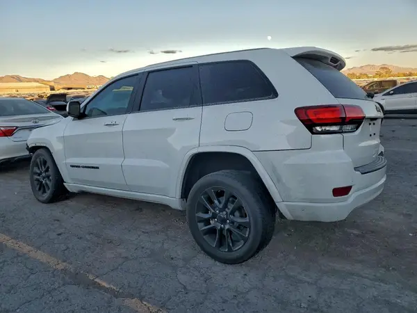 1C4RJEAG3JC493623 2018 JEEP GRAND CHEROKEE - Image 2