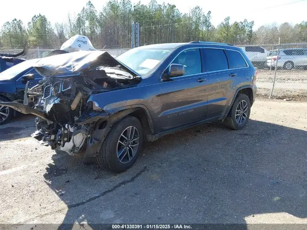1C4RJEAG3KC534057 2019 JEEP GRAND CHEROKEE - Image 2