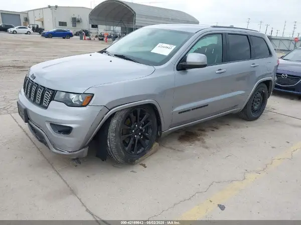 1C4RJEAG3KC672617 2019 JEEP GRAND CHEROKEE - Image 2