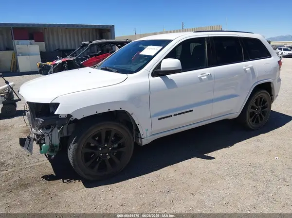 1C4RJEAG3KC680927 2019 JEEP GRAND CHEROKEE - Image 2