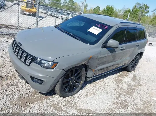 1C4RJEAG3KC832611 2019 JEEP GRAND CHEROKEE - Image 2