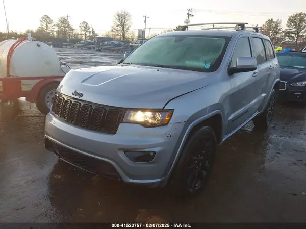 1C4RJEAG3KC851790 2019 JEEP GRAND CHEROKEE - Image 2
