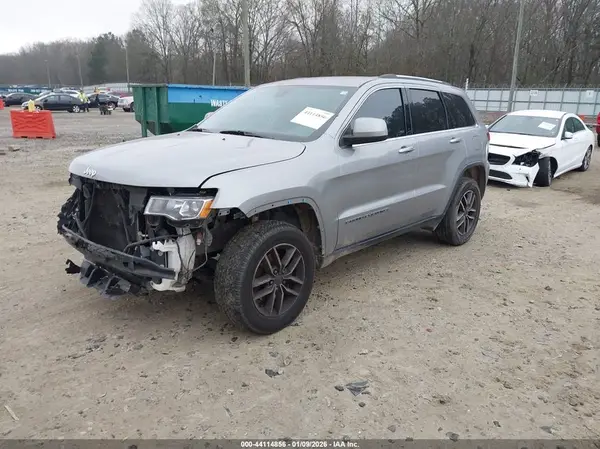1C4RJEAG3LC245052 2020 JEEP GRAND CHEROKEE - Image 2