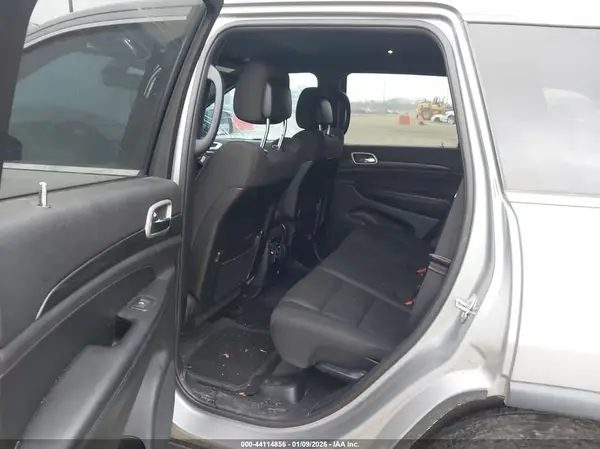 1C4RJEAG3LC245052 2020 JEEP GRAND CHEROKEE - Image 8