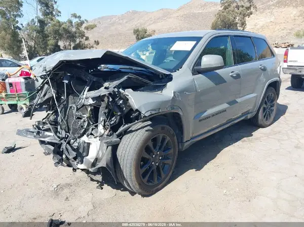 1C4RJEAG3LC247027 2020 JEEP GRAND CHEROKEE - Image 2