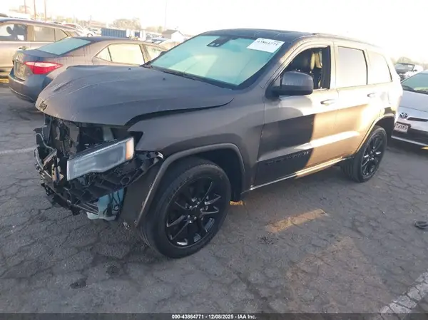 1C4RJEAG3LC316802 2020 JEEP GRAND CHEROKEE - Image 2