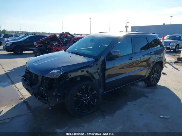 1C4RJEAG3LC379446 2020 JEEP GRAND CHEROKEE - Image 2