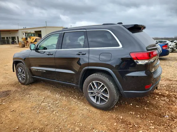 1C4RJEAG3LC428001 2020 JEEP GRAND CHEROKEE - Image 2