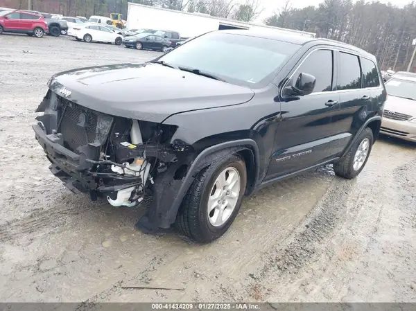 1C4RJEAG4HC677026 2017 JEEP GRAND CHEROKEE - Image 2