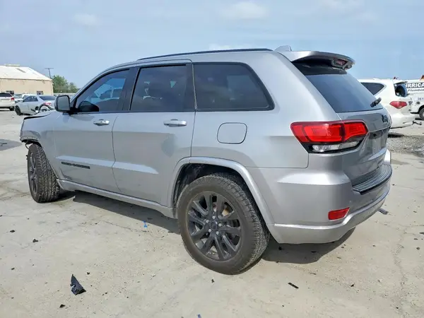 1C4RJEAG4HC745695 2017 JEEP GRAND CHEROKEE - Image 2