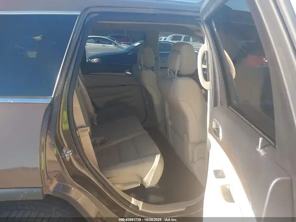 1C4RJEAG4HC757362 2017 JEEP GRAND CHEROKEE - Image 8