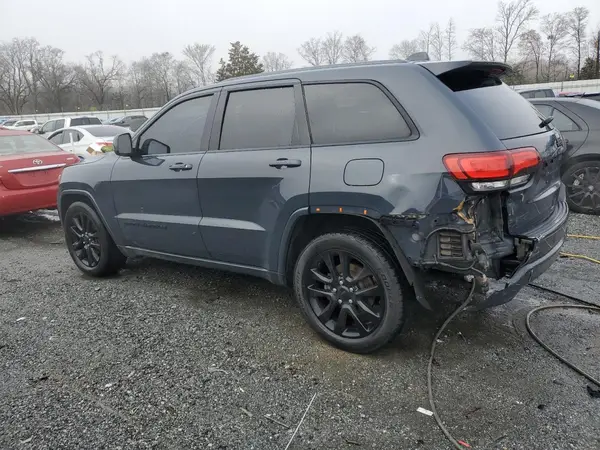1C4RJEAG4HC773920 2017 JEEP GRAND CHEROKEE - Image 2