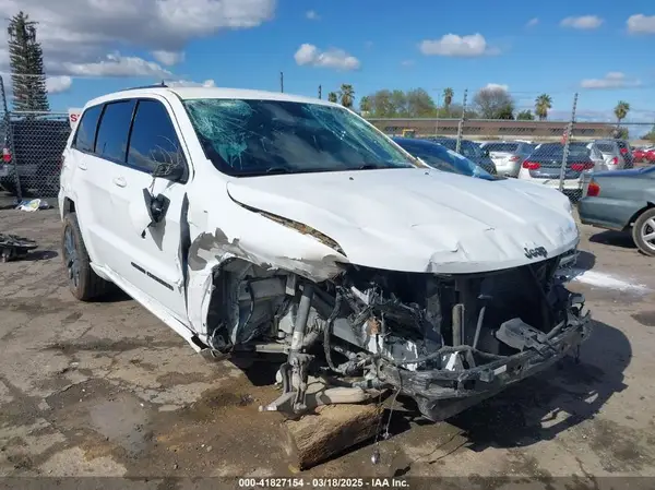 1C4RJEAG4JC193539 2018 JEEP GRAND CHEROKEE - Image 1