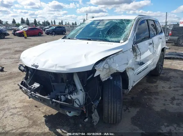 1C4RJEAG4JC193539 2018 JEEP GRAND CHEROKEE - Image 2