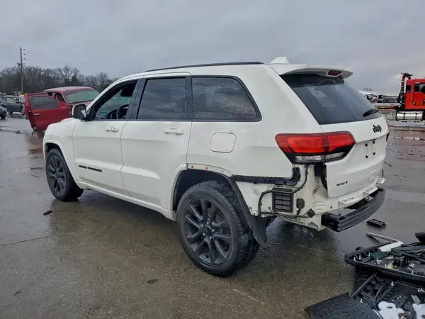 1C4RJEAG4JC208699 2018 JEEP GRAND CHEROKEE - Image 2