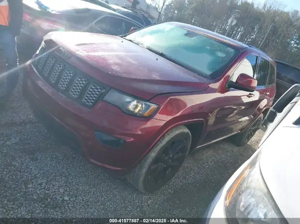 1C4RJEAG4JC238916 2018 JEEP GRAND CHEROKEE - Image 2