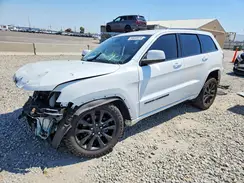 1C4RJEAG4JC252752 2018 JEEP GRAND CHEROKEE