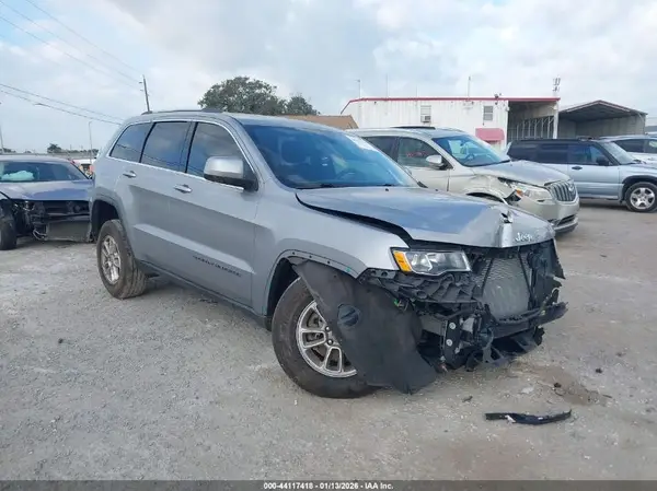 1C4RJEAG4JC359218 2018 JEEP GRAND CHEROKEE - Image 1