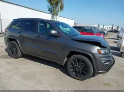 1C4RJEAG4JC382885 2018 JEEP GRAND CHEROKEE