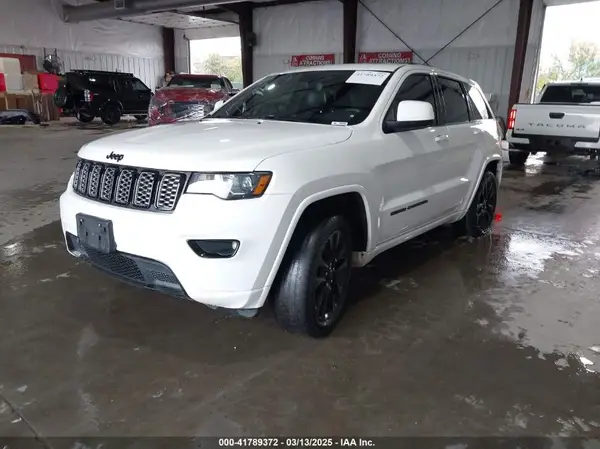 1C4RJEAG4KC673422 2019 JEEP GRAND CHEROKEE - Image 2