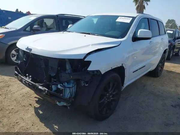 1C4RJEAG4KC805594 2019 JEEP GRAND CHEROKEE - Image 2
