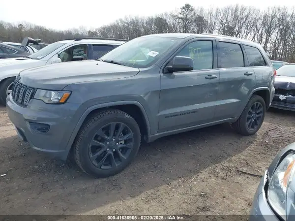 1C4RJEAG4KC805918 2019 JEEP GRAND CHEROKEE - Image 2