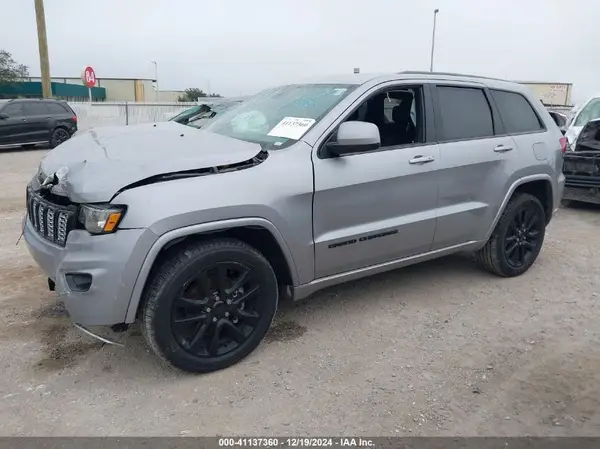 1C4RJEAG4KC851054 2019 JEEP GRAND CHEROKEE - Image 2