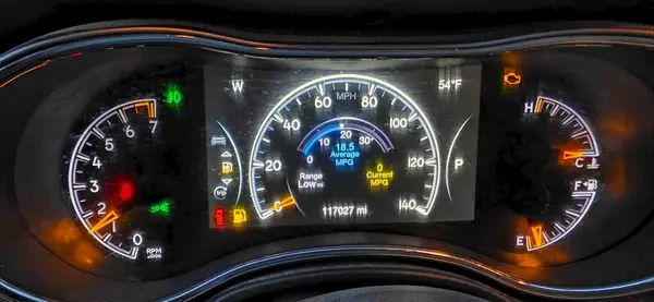 1C4RJEAG4MC570472 2021 JEEP GRAND CHEROKEE - Image 8