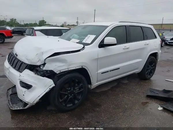 1C4RJEAG4MC597428 2021 JEEP GRAND CHEROKEE - Image 2