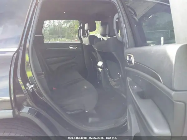 1C4RJEAG5HC663930 2017 JEEP GRAND CHEROKEE - Image 8