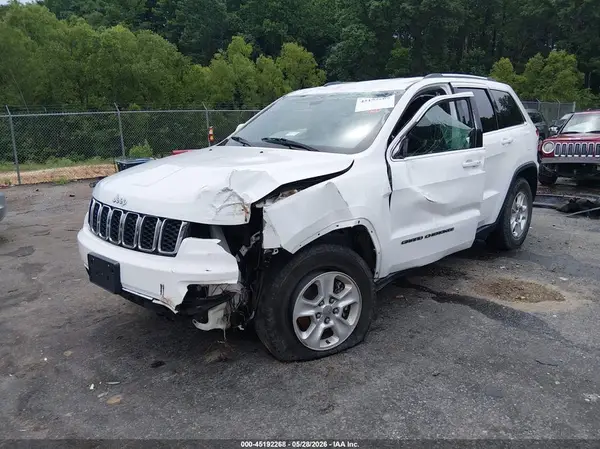 1C4RJEAG5HC664074 2017 JEEP GRAND CHEROKEE - Image 2